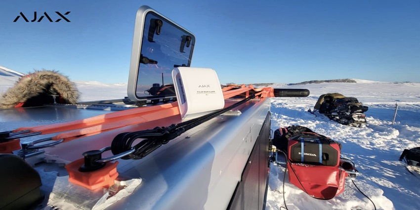 DualCurtain Outdoor Jeweller